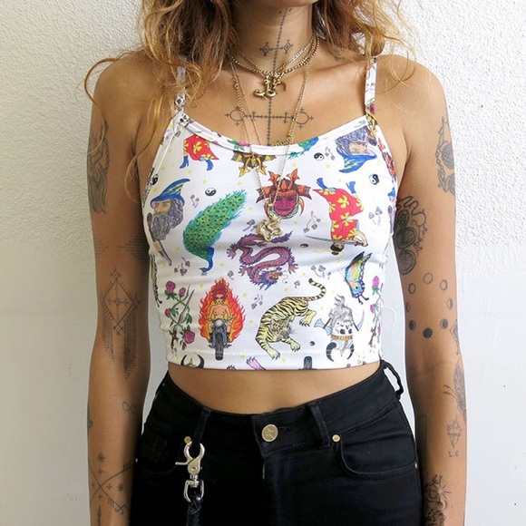 White trippy print cami crop top 🐲🔥🐅🦚🗡 - Picture 3 of 16